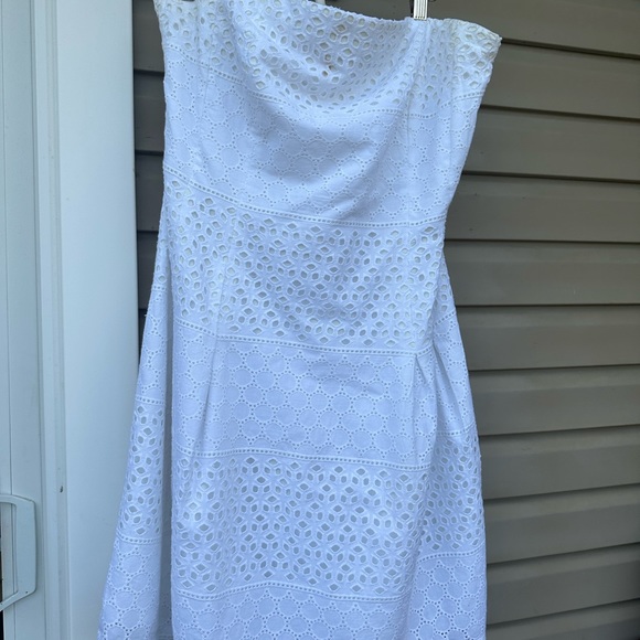 New York & Company White Eyelet Cotton Lace DRESS. Size 16. No Straps. - Picture 8 of 12